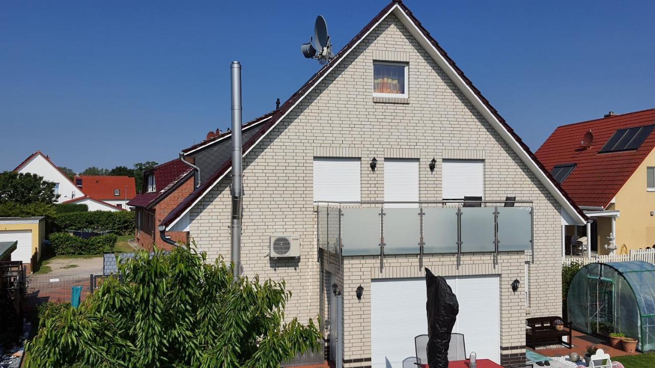 Nettes 2- Zimmer Apartment Sehnde Exterior foto